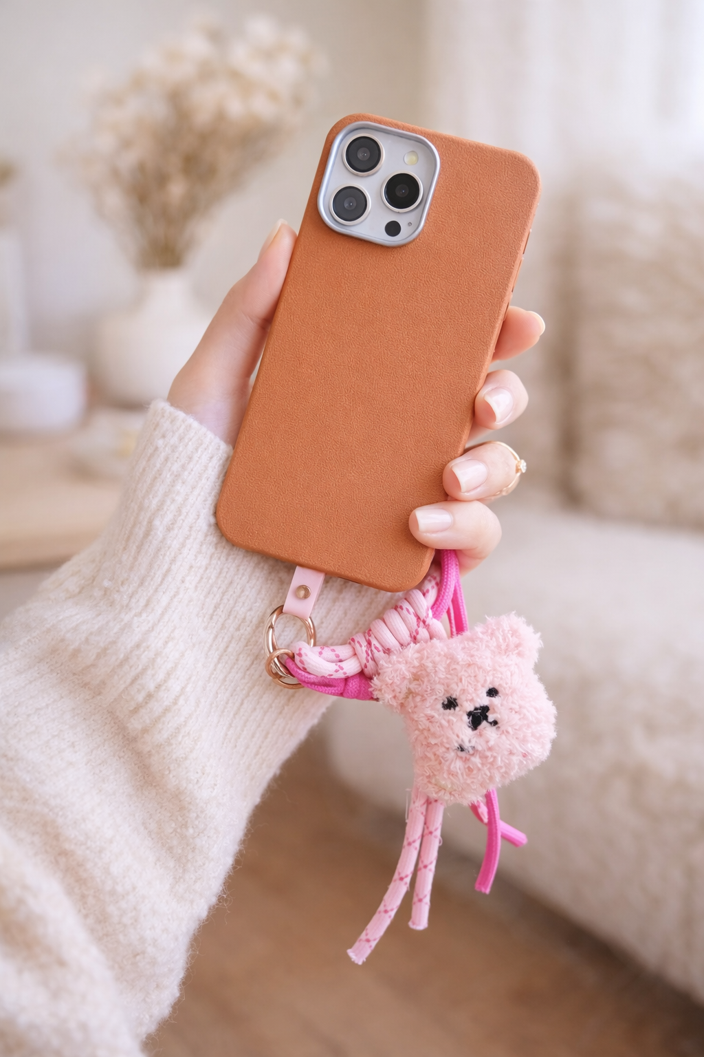 Cute Plush Bear Phone Charm – Aesthetic Keychain for Bags, Phones & Accessories